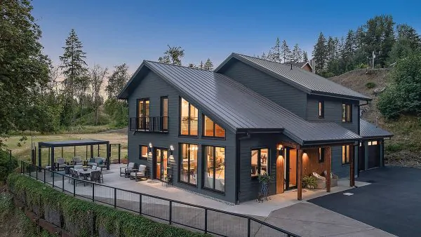 Passive House energy-efficient building with airtight construction and high-performance windows in Toronto by NHC Restoration