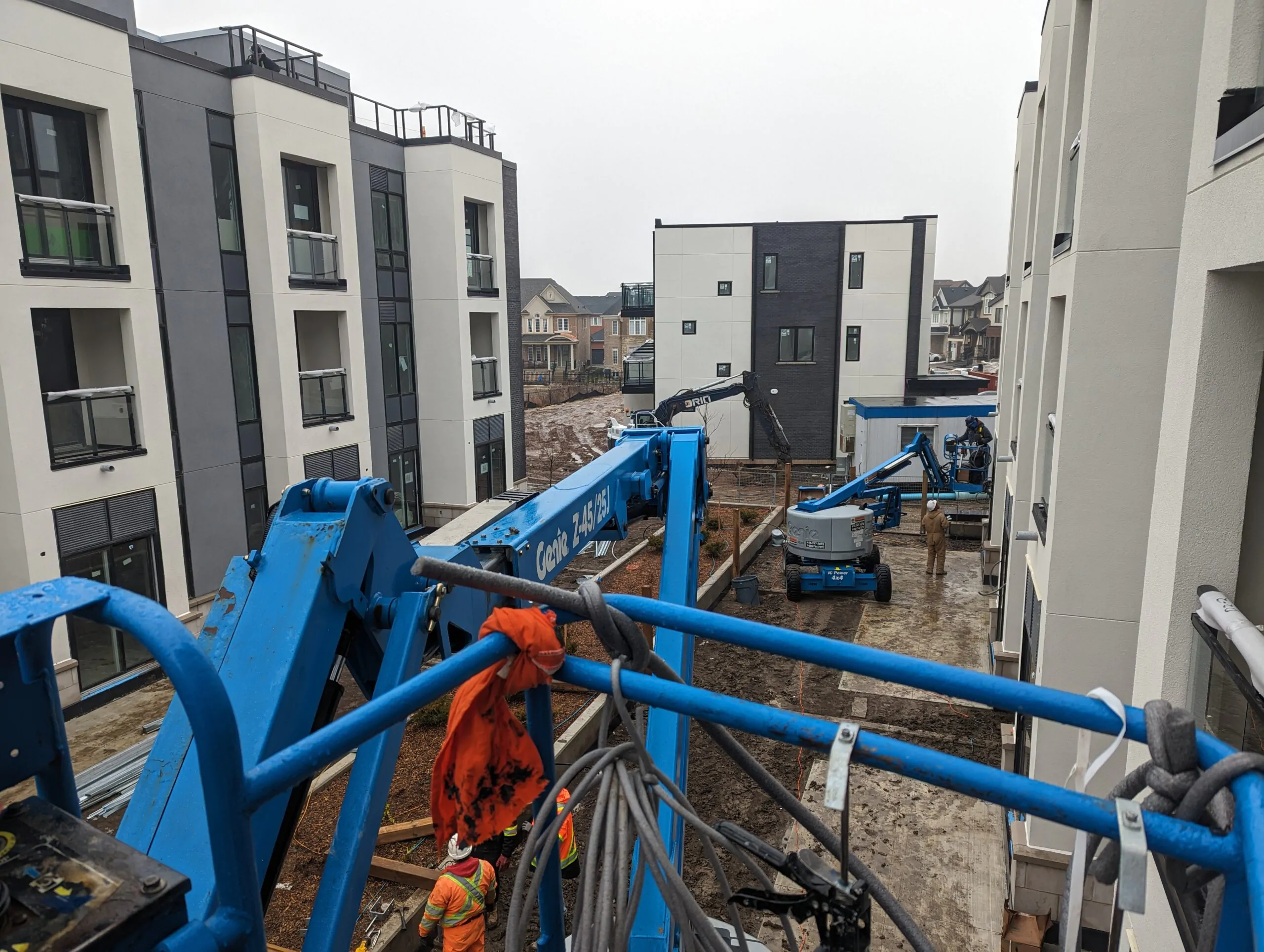 New construction and existing building restoration service for heritage and modern buildings in Toronto